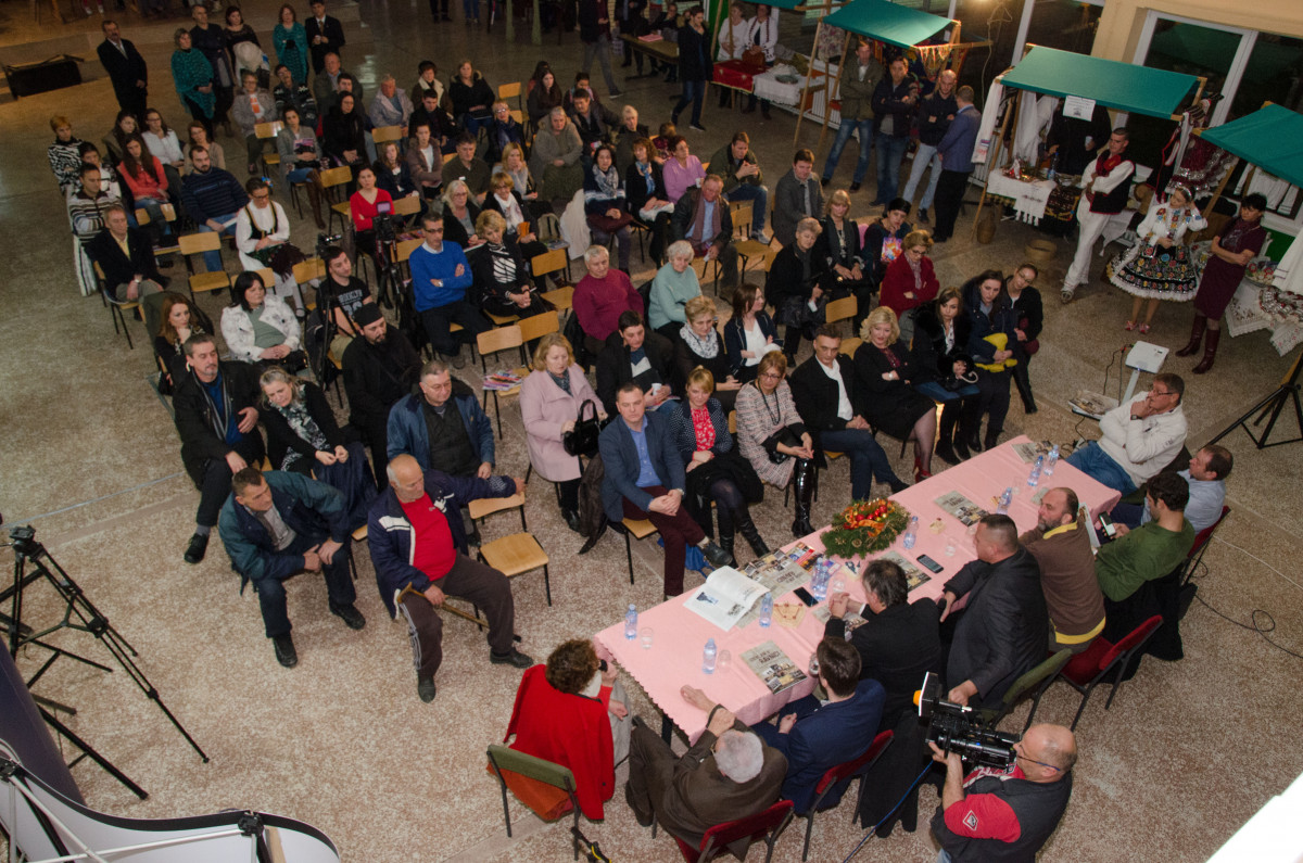 Knjiga “Izgubljeni u ravnici” promovisana u Baču